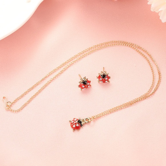 Precious Lady Bug Jewelry Set - Picture 3 of 5